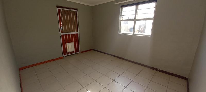 To Let 3 Bedroom Property for Rent in Gordons Bay Western Cape